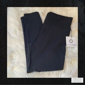 Cycle House Pearl Zip Leggings - NWT - Size XL - Black
